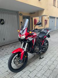 Honda Africa Twin 1100L Travel Edition