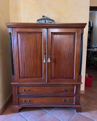 Mobile in Legno Tek Massello