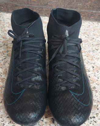 scarpe calcio ragazzo n40 Nike nere