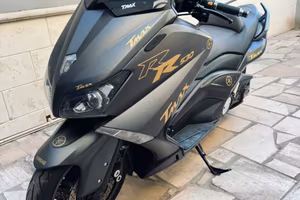 Yamaha Tmax 530