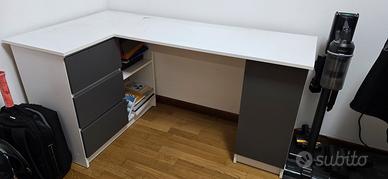 Scrivania angolare 