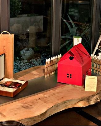 Tavolo design in legno vivo