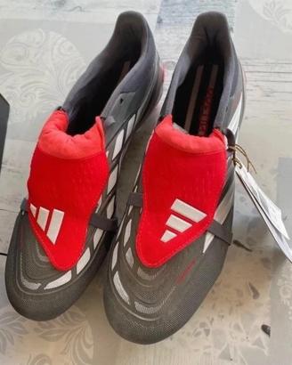 Scarpe da calcio Adidas predator NUOVE Taglia 43,5