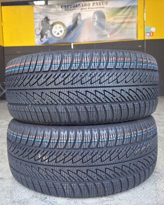 2 Gomme 225/40R18 92V Goodyear Inverno 90% residui