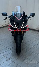 Aprilia rs660 factory 2025