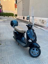 Vespa 125