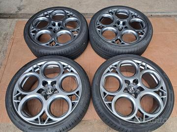 Ruote complete da 20 pollici per Alfa Romeo Tonale