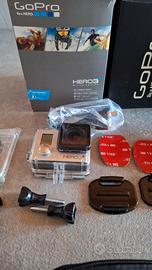 GoPro Hero 3 - Silver Edition + accessori