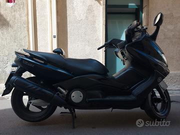 T MAX 2001 MOTORE NUOVO