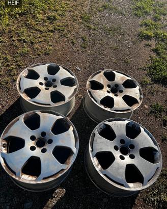 Cerchi in lega Audi 17 originali