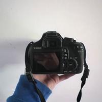 CANON EOS 1100D