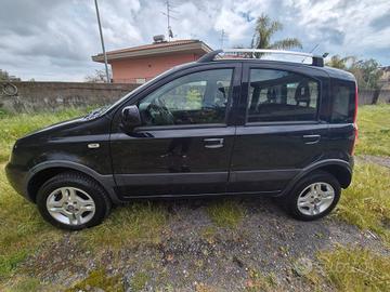 Fiat Panda 1.3 MJT 16V DPF 4x4 Climbing