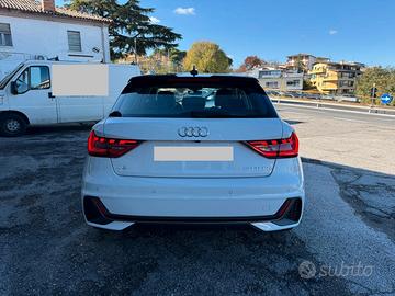 Audi A1 sportback 1.0 30 tfsi Sline