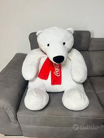 Orso polare gigante Coca-Cola