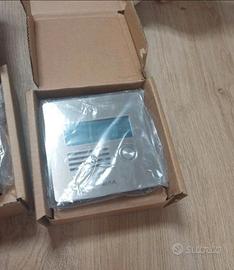 Kit Videocitofono IP AXIS I8016-LVE + Supporto Par