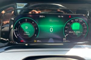 Golf VIII 2.0 tdi Life 115cv, Diesel, Manuale.