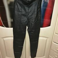 pantalone di pelle zara