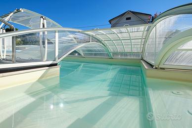 Capitana, EleganteVilla con piscina sul mare