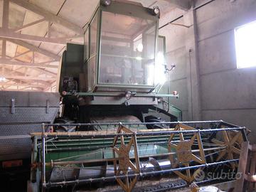 Mietitrebbia John Deere