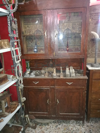 Credenze d'antiquariato