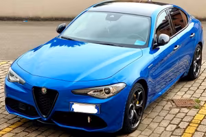 Alfa Romeo Giulia Veloce 2.2 Q4 210cv AT8