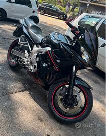 Yamaha Fazer 600 sport