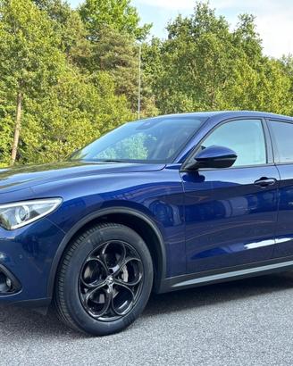 Alfa Romeo Stelvio 2.2 Turbodiesel 180 CV AT8 Q4 S