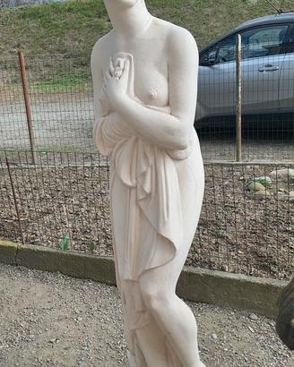 scultura di resina