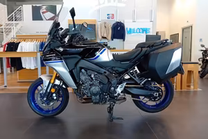 YAMAHA Tracer 9 900 GT Plus Y AMT Abs my25