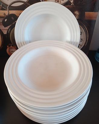 Set piatti richard ginori