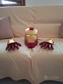 Maschera e guanti di Iron man