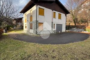 BIFAMILIARE A ALTA VALLE INTELVI