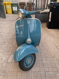 Vespa d’epoca 150 VBB2 del 1964