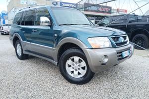 Mitsubishi Pajero 3.2 16V DI-D 5p. GLS2 7 POSTI