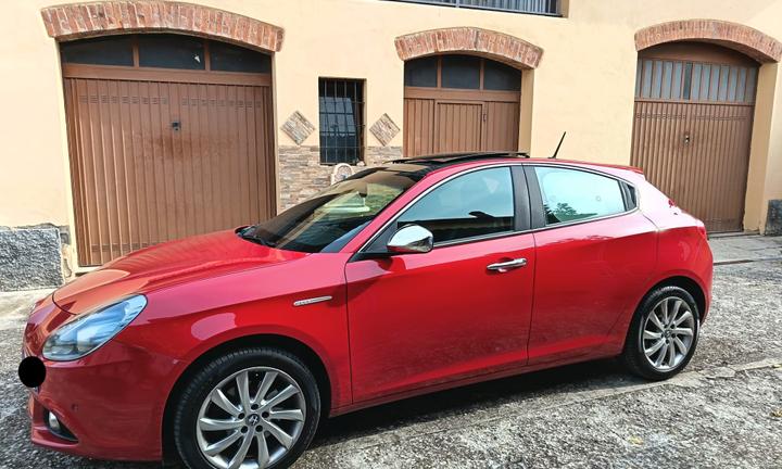 Alfa Romeo Giulietta 