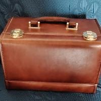Beauty case in pelle mai usato