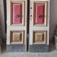 Porta in legno di castagno