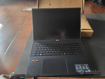 PC portatile Asus Vivobook 16 M1607KA