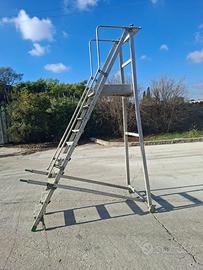 Scala a castello Facal Castiglia