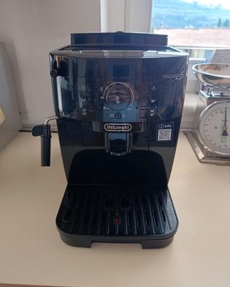 Macchina per Caffè De Longhi Magnifica S