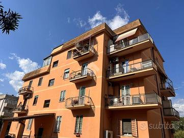 2 LOCALI A ROMA