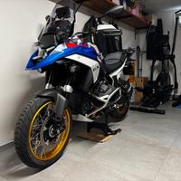 Cambio Cerchi a raggi Oro BMW 1300 GS
