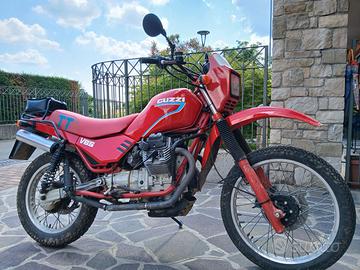 MOTO GUZZI V65 TT
