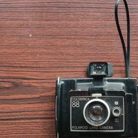 macchina fotografica vintage polaroid 