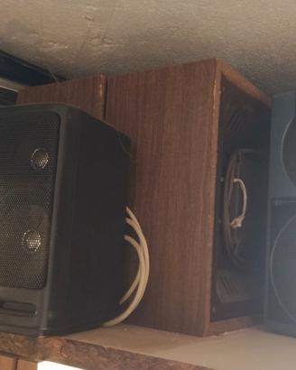 Stereo + 4 altre casse audio