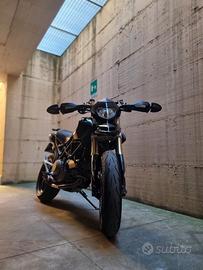 Ducati Hypermotard 1100s