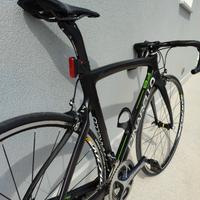 Pinarello F8