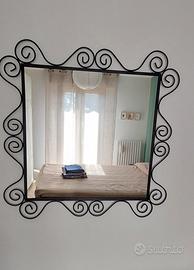 specchio in ferro battuto 