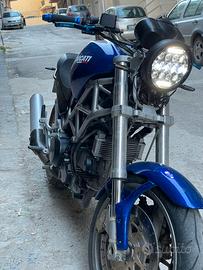 Duccati monster 800i s