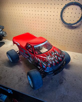 monster truck 1/10 brushless lipo